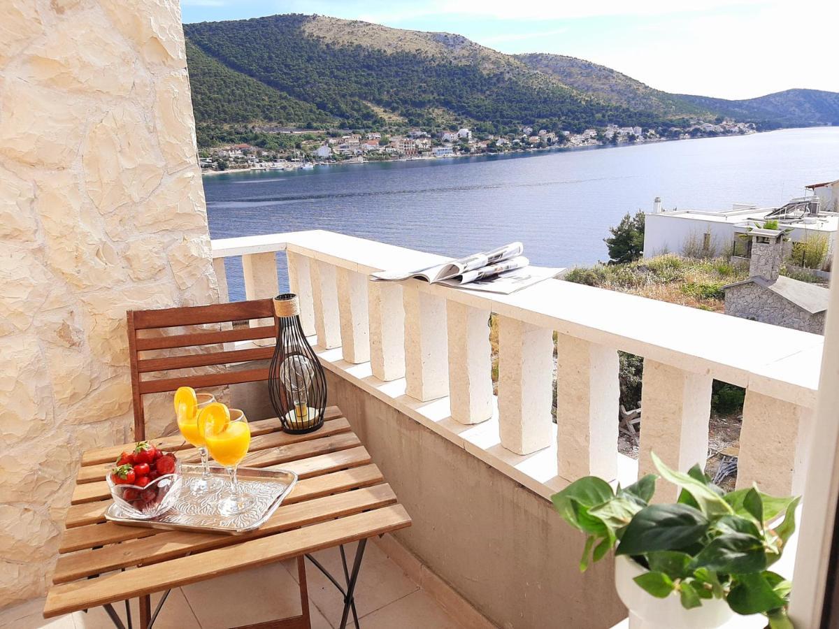 Holiday Beach House Daire Grebaštica Dış mekan fotoğraf