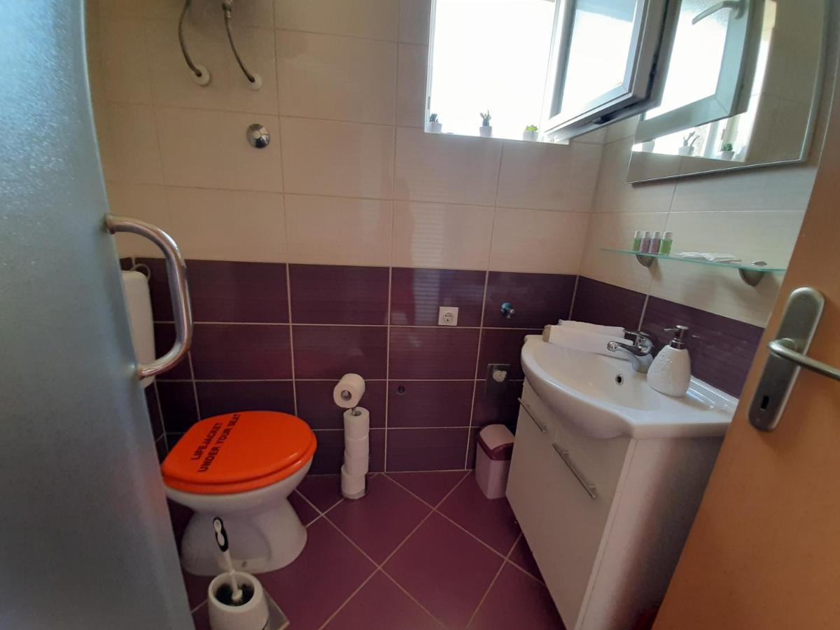Holiday Beach House Daire Grebaštica Dış mekan fotoğraf
