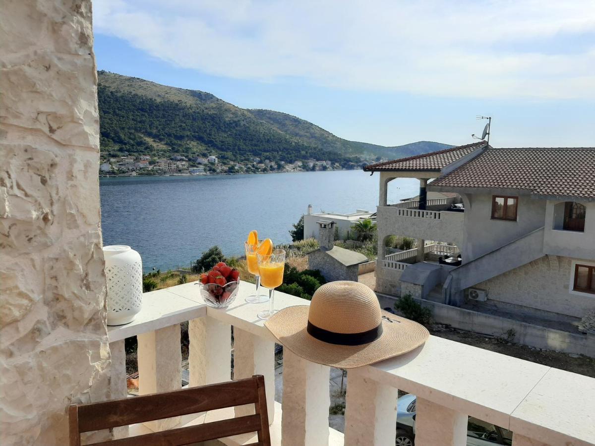 Holiday Beach House Daire Grebaštica Dış mekan fotoğraf